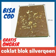 coklat blok leburan Silverqueen dan delfi takeit isi kacang mete dan almond 350gram