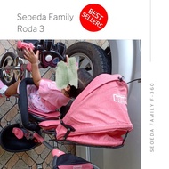 Sepeda Family Terbaru 2020 / Sepeda Family Roda 3 / Sepeda Family Roda 3 Anak Terbaru / Sepeda Family F360H / Sepeda Family Roda Tiga F-360 / Sepeda Anak Roda Tiga Family Tricycle F-360H / Sepeda Roda Tiga Family F360H Bisa Diputar