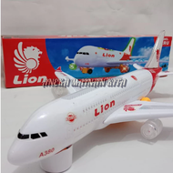 Mainan Pesawat Terbang Airbus Lion Air A380 Ukuran Besar 133L