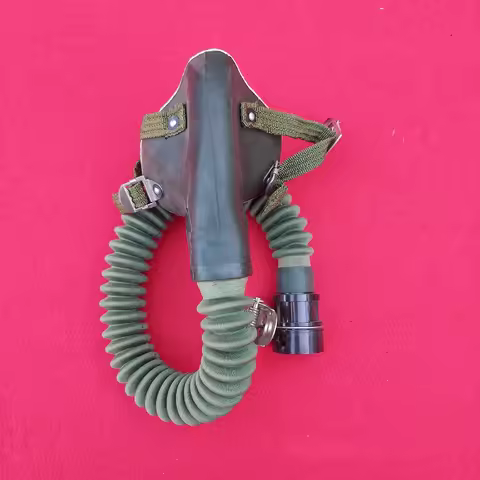 GENUINE ORIGINAL MILITARY SURPLUS CHINESE HIGH ALTITUDE FIGHTER PILOT style 6502 OXYGEN MASK