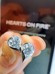 周大福hof鑽石耳環