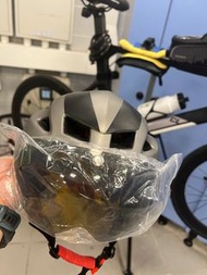 cairbull 鈦灰色頭盔連鏡片