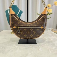 LV Loop 老花月亮碗豆單肩包 蕊心款 99新 23*13*6 配件塵袋