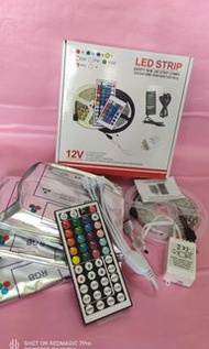 ☎️52006000、 全新貨品、LED燈條，可以隨時改長短(5米x4條)(10米x2條)(20米x1條)  600LEDs LED燈條，5050 RGB LED燈串，SMD自粘LED燈條、12V、實