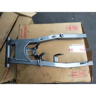 YAMAHA Y125Z REAR FORK SWING ARM (ORIGINAL HLY) 5BU-F2110 // Y125ZR Y125 Z ZR 125Z 125ZR SWING ARM F