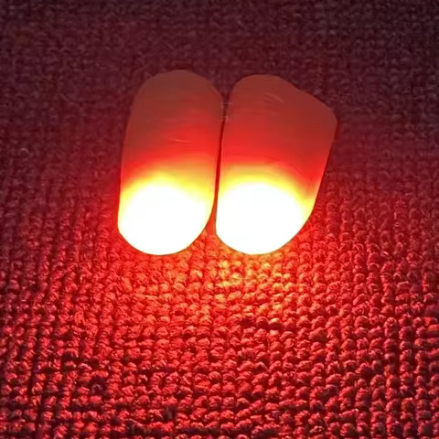 2/4PCS Magic Trick Fingers Thumbs with LED Battery Powered Magic Props Halloween Magic Trick Fingers