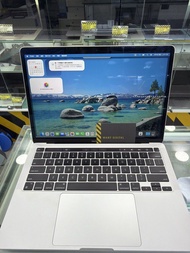 MacBook Pro m1 /8GB / 512GB Touch bar