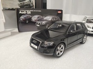 Mô hình xe Audi Q5 tỉ lệ 1:18