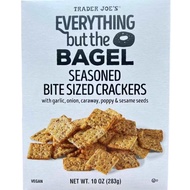 TRADER JOE'S EVERYTHING BUT THE BAGEL SEASONED BITE SIZE CRACKERS, 10 OZ.