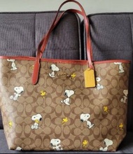 Coach x Snoopy tote bag