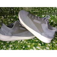 REEBOK DMXFOAM SIZE 9UK(28cm)