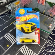 Hot Wheels '17 Nissan GTR R35 Yellow