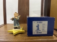 Hummel Angel 2003 Rejoice Annual Figurine #1918