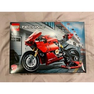 LEGO 42107 Ducati Panigale V4 R