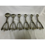 18.8 Stainless Steel New Type Ice Disher Minex Metal Ice Cream Scoop