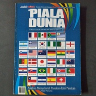 Majalah Bola Sepak Piala Dunia 2010 World Cup Magazine