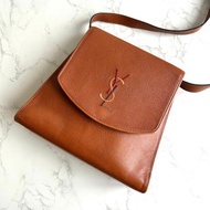 中古包 YSL Saint Laurent 駝色刺繡翻蓋包 斜背包 單肩包 側背包