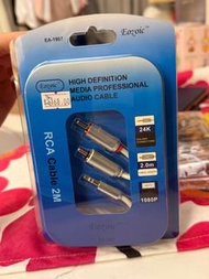 3.5mm AUX喇叭線，3.5mm plug to 2 RCA Plugs，