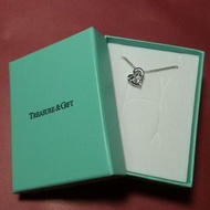 TREASURE  GIFT 簍空愛心鑲鑽項鍊 項鍊 愛心項鍊 愛心 禮物 禮盒 現貨 心型 心型項鍊 飾品 造型 搭配