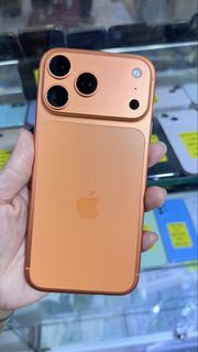 5G港版iPhone 17 pro max 256G電100%新淨！