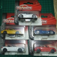 Majorette diecast scale 1:64