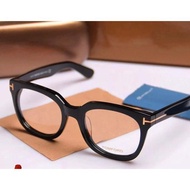 TOMM FORDD BIG SQUARE FRAME CLASSIC DESIGN