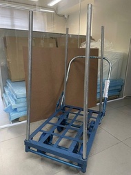 插杆推車仔 ( 4轆 )   Warehouse Cart

( 插杆車 / 插通車 / 布車 / 物流車 / 四通四輪板車 )