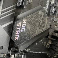打包出ASUS ROG STRIX B450-E GAMING+CPU AMD R7 2700X+NZXT Kraken 240mm一體式水...
