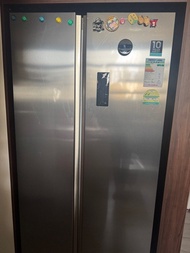 Electrolux雙門雪櫃