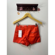 BERSHKA ORANGE SHORT PANTS