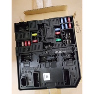 NISSAN X-TRAIL T32 -ORIGINAL CONTROLLER UNIT IPDM / MAIN FUSE BOX ASSY 284B7-4CE0A