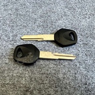 Suzuki GZ150 GZ125 EN150 EN125 HJ125 GN125 EN125-2A/ 2F/ 3F GN125-2F key blankbag and similar models