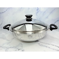 Amway Queen Curved Pan Made in Usa Size 31 cm. (bo : 302)