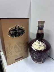 1L  Royal Salute 21 Year Old Scotch Whisky 皇家禮炮21年蘇格蘭威士忌 C26-5