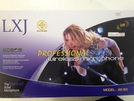 ไมค์ลอย ไมโครโฟนไร้สาย แบบมือถือ 4 ตัว ไมค์ 4 ตัว LXJ AK-50 ย่าน UHF Wireless Microphone