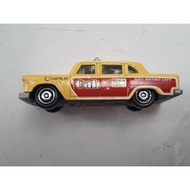 MATCH BOX - TAXI CHECKER CAB / CFV85