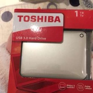 全新尚未開封 brand new unopened 1TB Toshiba USB 3.0 hard Drive 外接/行動硬碟 2.5 寸