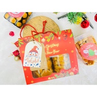 [Series Contents 2 Jars] FREE ANGPAO Envelope/CHRISTMAS Envelope -CHRISTMAS GIFT/GIFT BOX/CHRISTMAS/ CHRISTMAS HAMPERS - Special Set - 2 Jar Cookies+Greeting Card/MERRY CHRISTMAST BOX Cookie Package/CHRISTMAS HAMPERS/ CHRISTMAS HAMPERS Christmas GIFT BOX/