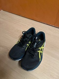 Asics Magic Speed 4