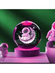1個宇航員3d雷射刻字彩色水晶球,客廳臥室家居裝飾燈,桌上飾品玻璃球夜燈