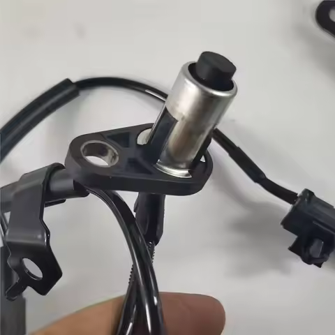 4 Pcs ABS Sensor For Mitsubishi PAJERO MONTERO SPORT L200 TRITON STRADA 4670B005 4670B007 4670B006 4