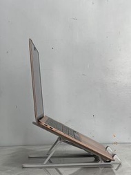Portable Laptop / Notebook / MacBook  Stand 便攜式筆記本電 腦支架