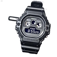 □CASIO G-SHOCK DW-5900BB digital watch for men black led