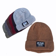 Beanie hat/ Knitted beanie hat Latest distro beanie hat
