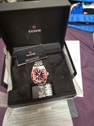 Tudor Black Bay 紅圈