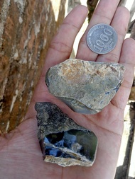 Paket Fire Opal Wonogiri - isi 2 Rough Natural ( bukan sintetis )