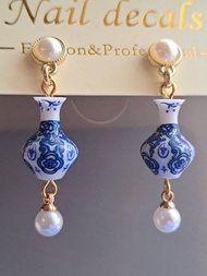 新中式【青花瓷】花瓶珍珠墜耳環~穿針式(可改夾式或勾式)