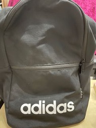 adidas backpack 双肩背囊