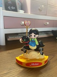 迪士尼公主迪士尼盲盒迪士尼公主旋轉木馬