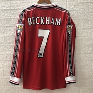 เสื้อกีฬาสโมสร Throwback jerseys scholes Ryan giggs 9899 treble home Beckham long sleeve football clothing football shirt soccer jersey เสื้อแมนยู เสื้อบอล เสื้อฟุตบอล เสื้อบอลวินเทจ เสื้อบอลแขนยาว เสื้อบอลแมนยู ชุดฟุตบอล